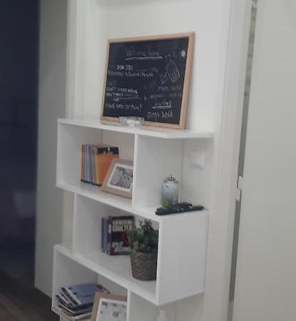 Minimalist Apartment Located Near Belem Lisboa Eksteriør bilde