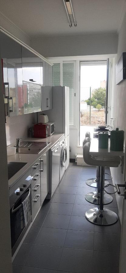 Minimalist Apartment Located Near Belem Lisboa Eksteriør bilde